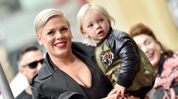 Pink to stop posting about her kids on social media