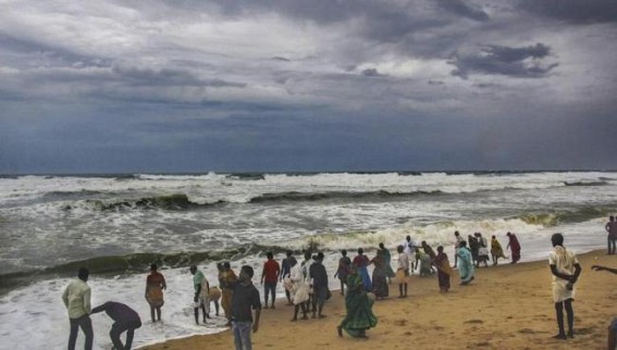 Cyclone Fani to enter West Bengal by midnight