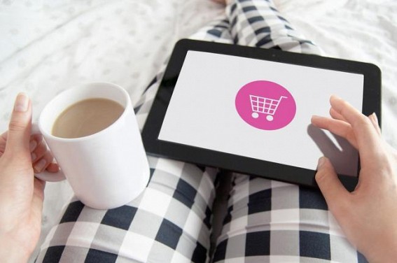 Google testing shopping links under YouTube videos