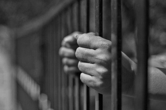 Man attempts to murder wife in suspect of extra-marital affair, jailed