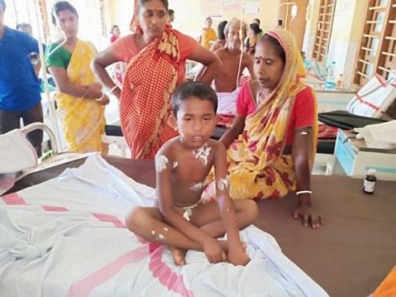 Mother injured son by hot iron spoon, No arrest yet