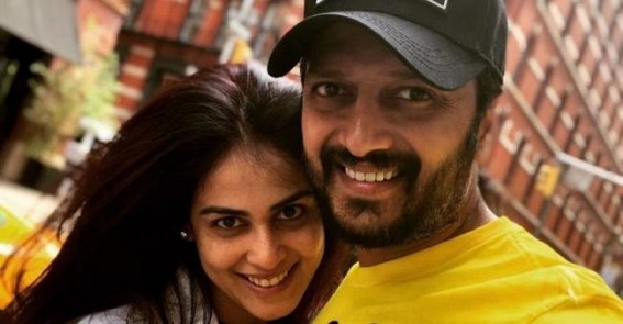 Riteish, Genelia donate Rs.25 lakh for Maharashtra flood relief