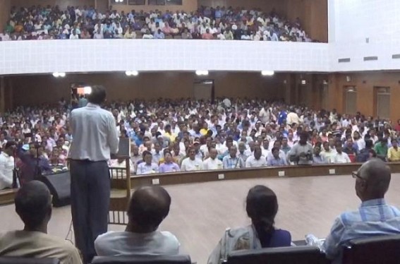BSNL Employees not getting salaries for 2 months, Left lashes out BJP