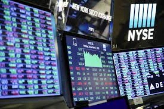US stocks end mostly higher after Trump's speech 