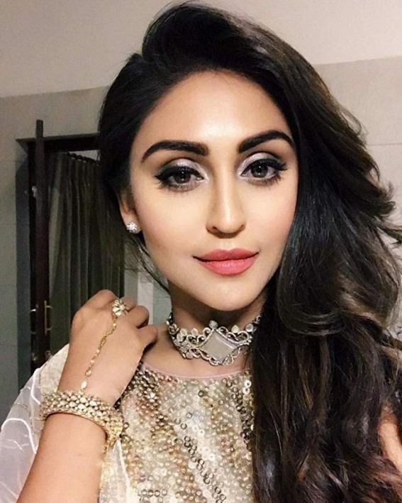 Krystle D'Souza shoots for debut film 'Chehre' in Delhi