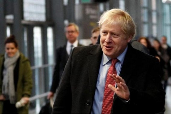 UK general election: Johnson first party leader to vote