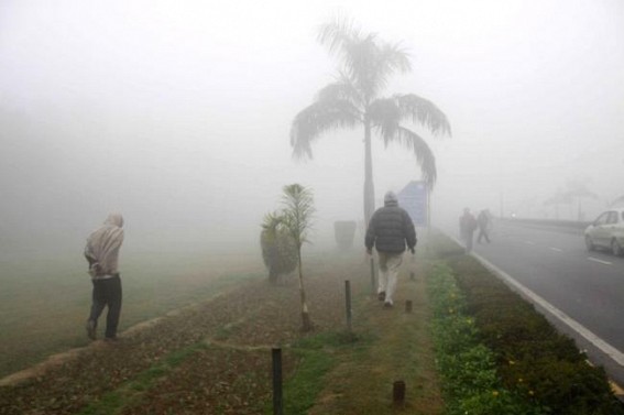 Fog at IGI forces 20 flights' diversion, cancellations 