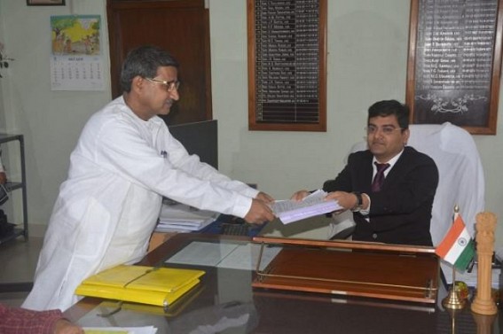 CPI-M MP Shankar Prasad Dutta submits nomination
