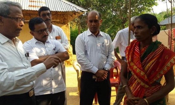 Eminent Lawyers met Police brutality murder victim Mangal Dasâ€™s mother, assured all legal supports 