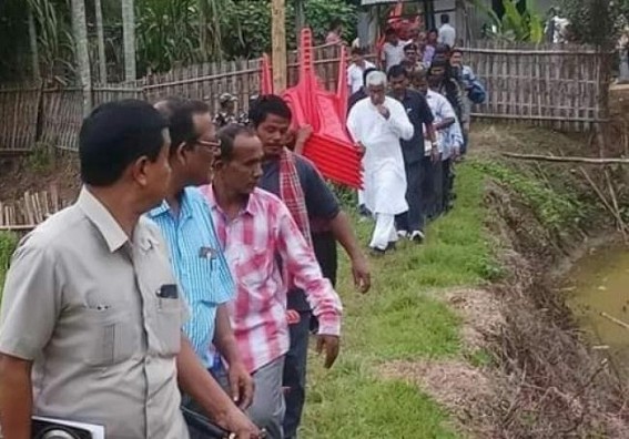 Manik Sarkar met distressed, poor people in Ambassa