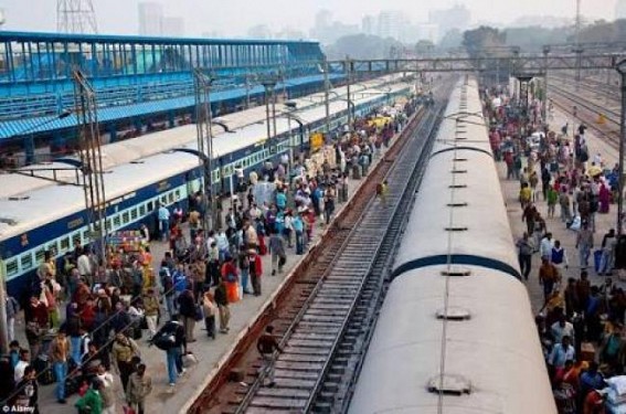 Railway officers union supports unification of services
