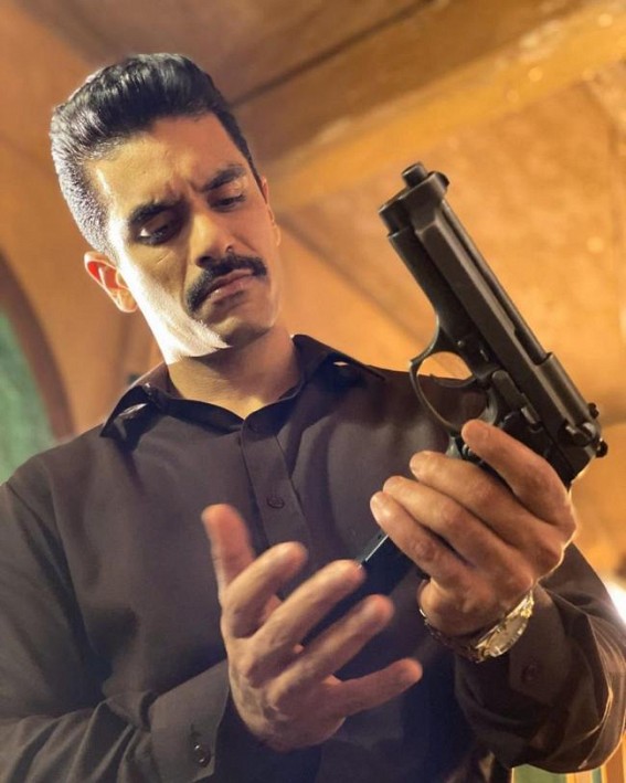 Angad Bedi takes tips from real cops for his uniformed avatar
