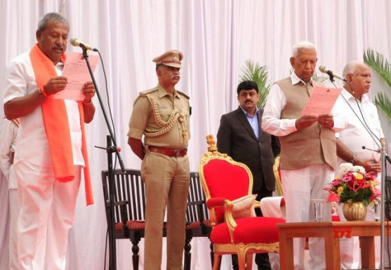 10 new ministers inducted into Karnataka cabinet