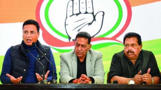 Sonia Gandhi accepts resignations of Chacko, Chopra