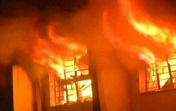 UAE-based Indian sustains burns while trying to save wife