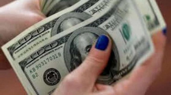 US dollar rises as coronavirus fears ease