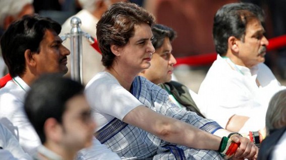 Priyanka tweets 'thank you' for medics and paramedics