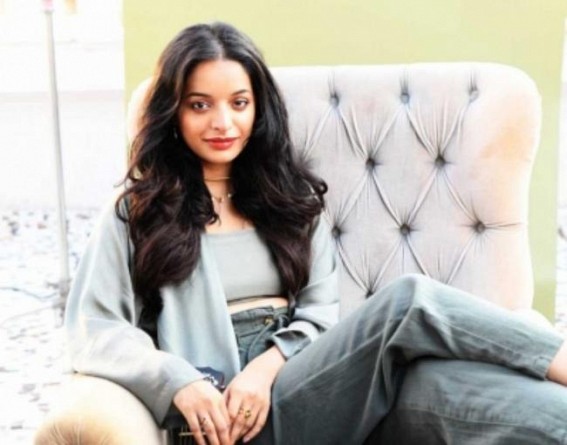 Lisa Mishra comes out with first solo track
