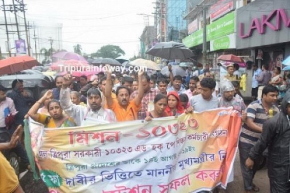 Terminated 10323 teachers slammed Education Minister Ratan Lalâ€™s different propagandas as â€˜untruthfulâ€™ : 10323 Teachers protests expose pre-Election JUMLA