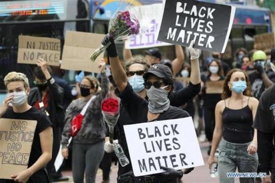 NYC extends curfew till Sunday to curb violence, looting amid protests