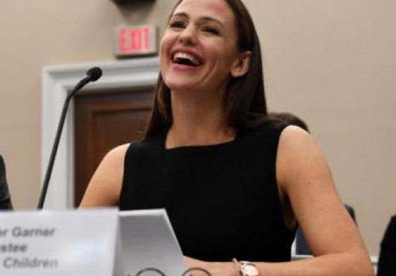 Jennifer Garner's family and cats have kept her sane amid lockdown