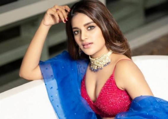 Nidhhi Agerwal gets nostalgic as 'iSmart Shankar' turns one