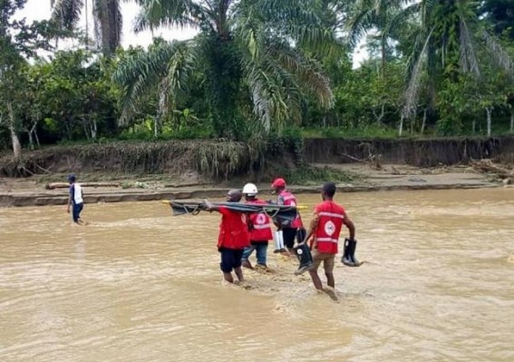 Floods displace nearly 8,800 people in Uganda