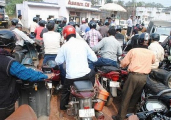 Fuel Prices continue to shoot up causing â€˜depressing marketsâ€™ : Petrol Price at 81.37 / Litre, Diesel Price at Rs. 73.79 / Litre