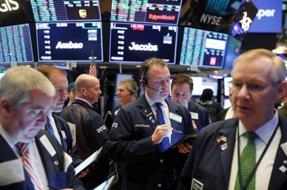 US equities post modest weekly gains amid stimulus uncertainty, economic data