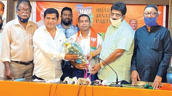 Congress slams former minority cell chief after he joins BJP