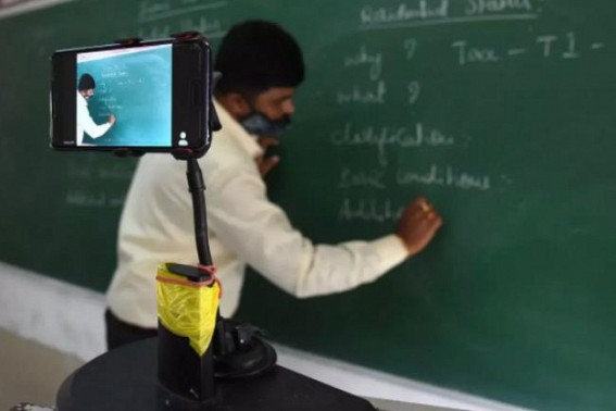 Teachers adopting online tutoring witness 400% average growth: Teachmint