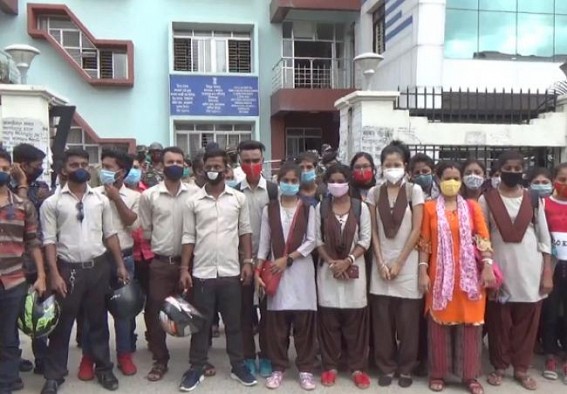 Tripura D.El.ED Students stirred for Online examinations : Protested before Education Office, met Director 