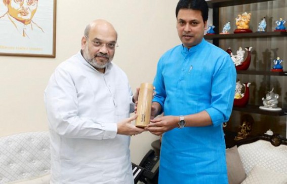 FAKE : Tripura CM posted Old photo in Social Media, claiming he met Amit Shah on 21st September and talked on Bru resettlement issue