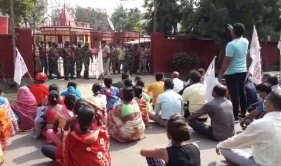 CPI-M gheraoed Kailashahar Police Station after Police Arrested 3 Party Workers allegedly in False Allegations 