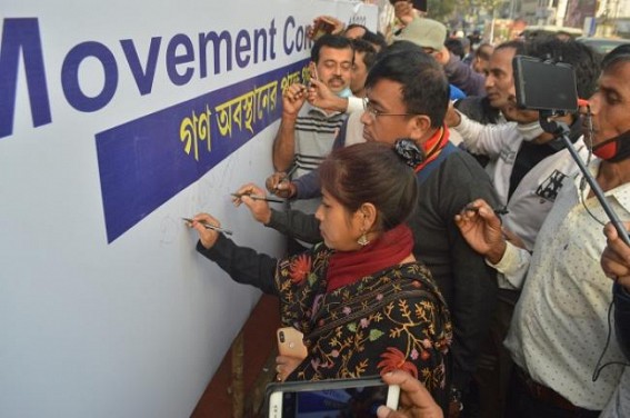Signature Campaigning by 10323 teachers gain massive support 