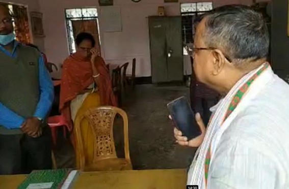 Minister Ratanlal Nath calls Teachers 'Smuggler' before media during his School visits 