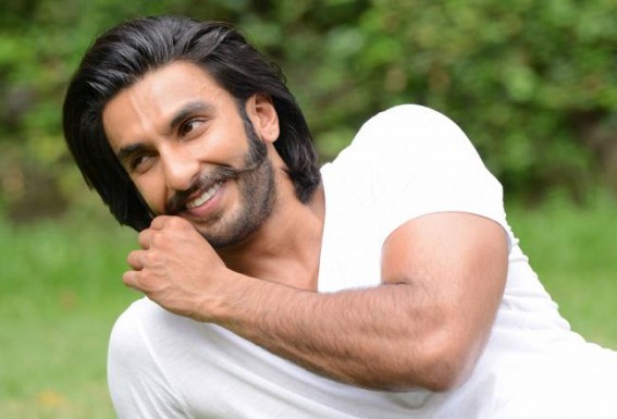 Ranveer Singh posts pic with 'Biwi No.1' Deepika Padukone