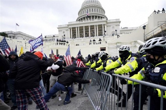 Injured US Capitol police officer dies