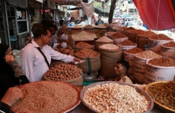 SnapBizz, REVIVE Alliance, Nielsen tie up to digitally empower small traders