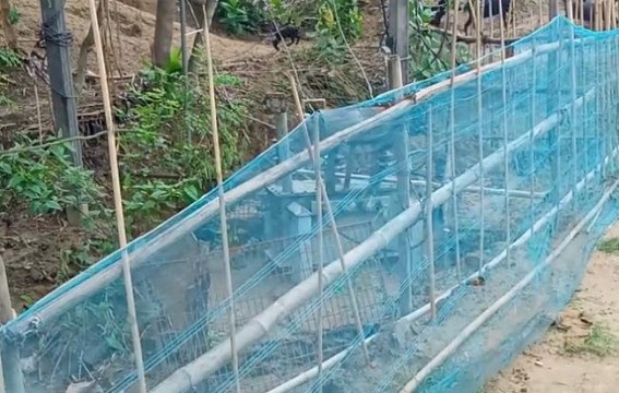Despite complaining repeatedly, electrical transformer left in an awkward position risking the lives of the locals 