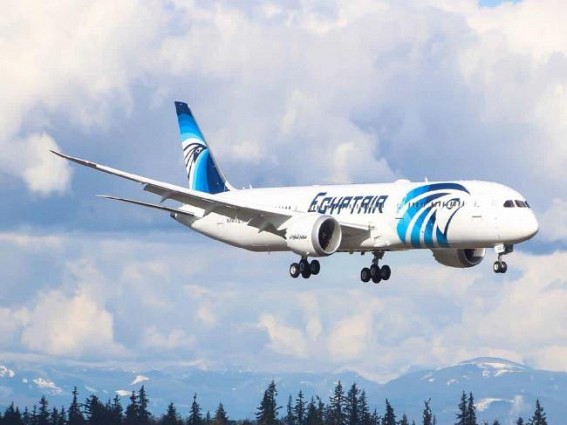 1st-ever EgyptAir flight lands at Israel airport