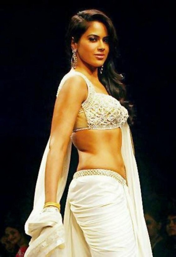 Sameera's weight loss recipe: Intermittent fasting, sugar control, yoga, badminton