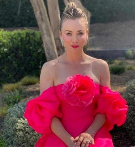 Kaley Cuoco has stuffed replica of her late dog