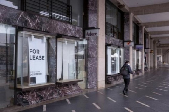 Australian unemployment falls to decade low