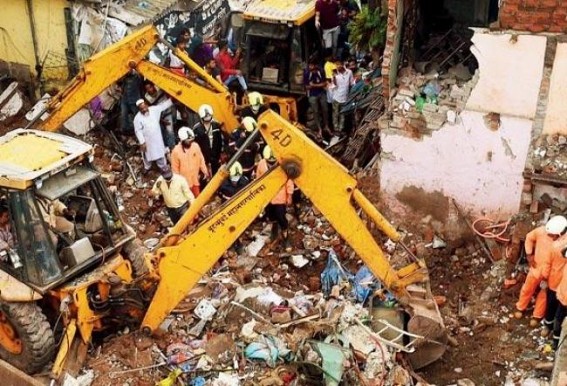 9 injured in Mumbai slum house crash