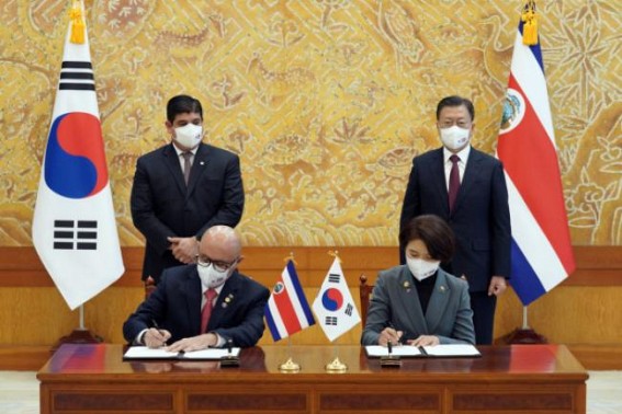 S.Korea, Costa Rica vow to boost trade, investment S.Korea, Costa Rica vow to boost trade, investment