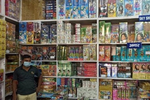 Firecrackers sale severely impacted in UP