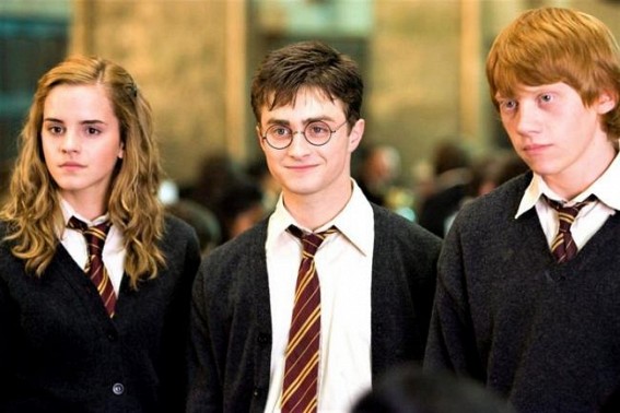Relive the Magic: Harry Potter and the cast set to 'Return to Hogwarts'