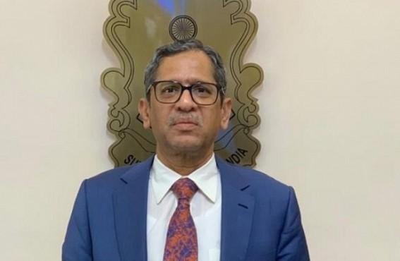 'Stand up for right, against wrong', CJI to lawyers to protect judiciary from motivated attacks