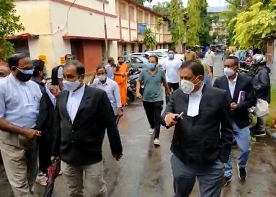 Tripura Congress President Pijush Biswas in Dist Court on behalf of I-PAC team 